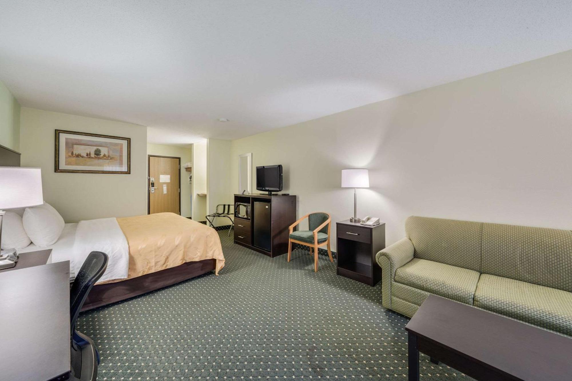 Quality & South 2* Sioux Falls