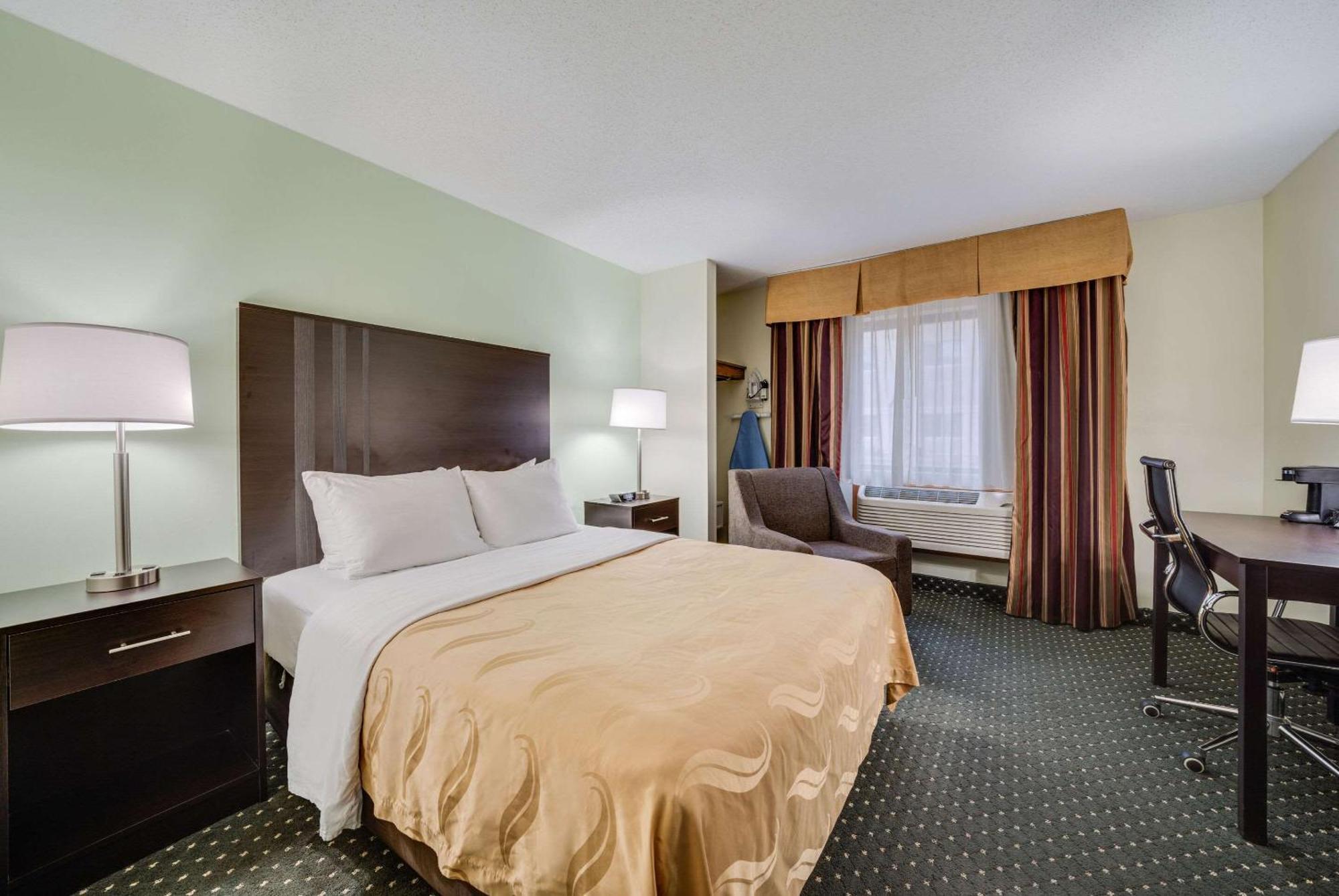 Hotel Quality & South Sioux Falls